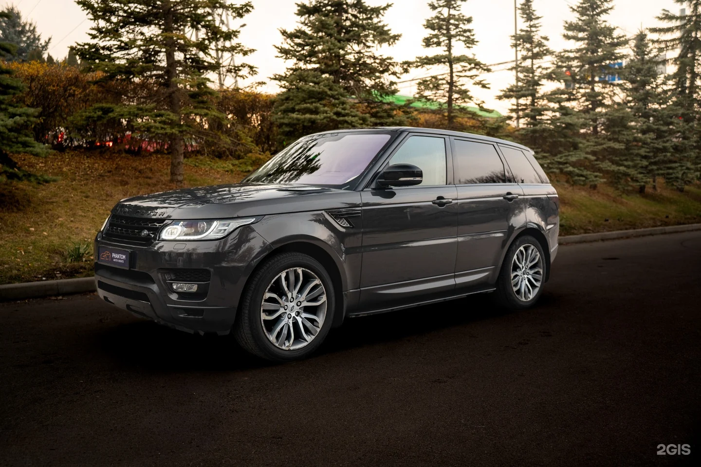 Автомобиль из фотогалереи Phantom Rent в 2GIS